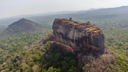 Sri Lanka, Adiratna di Asia Selatan