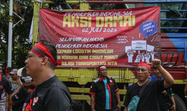6 Pengunjuk rasa Dorong Kebijaksanaan Kosong Pasta gigi Dipulangkan
