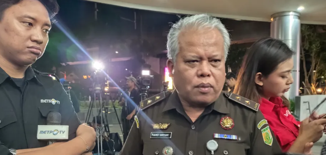 Kejagung Pikirkan Riza Chalid Masuk DPO
