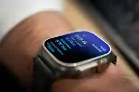 Penggunaan Smartwatch Memantau Aktivitas Harian Lebih Baik - Teknologi wearable ataupun fitur yang bisa dikenakan