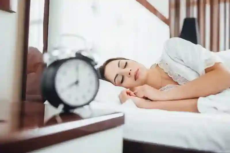 Pola Tidur Teratur Menjaga Kesehatan Tubuh Optimal - Tidur merupakan keinginan bawah orang yang kerap kali dikira sepele.