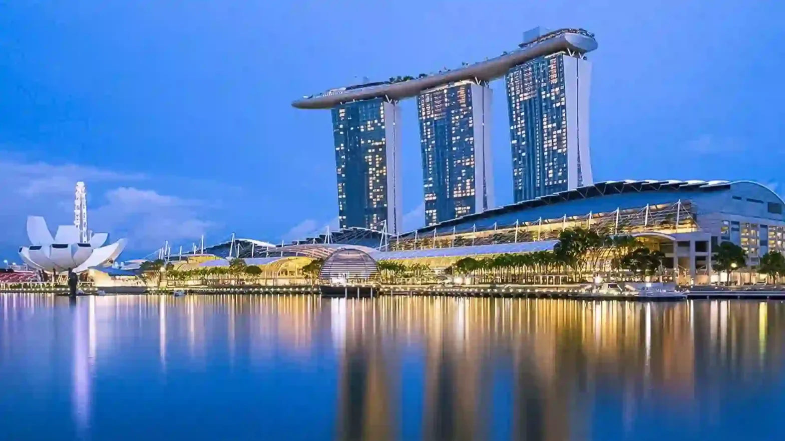 Las Vegas Sands melaporkan pendapatan sebesar $3,33 miliar di Q3 didorong oleh pemulihan Marina Bay Sands dan Makau