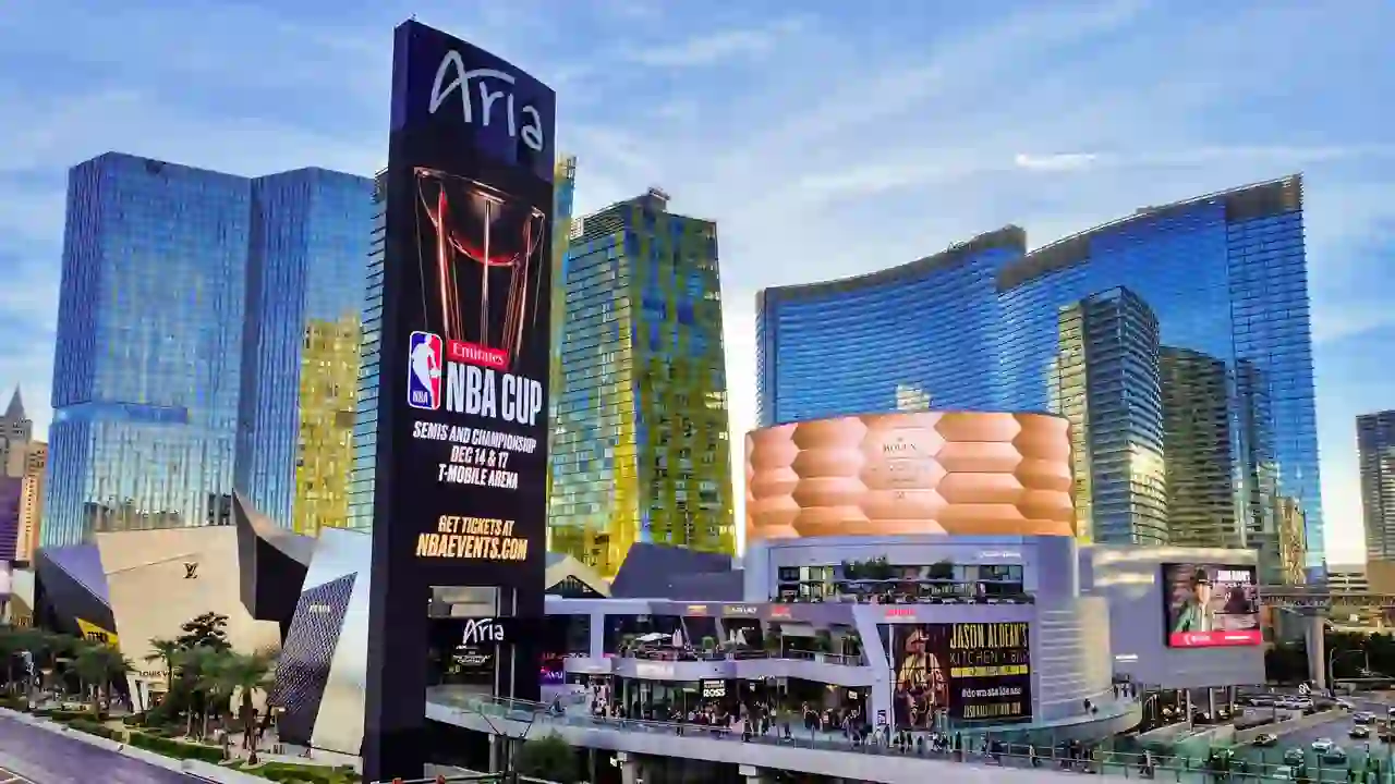 Realty Income berkomitmen $800 juta untuk City Center dalam investasi Strip baru